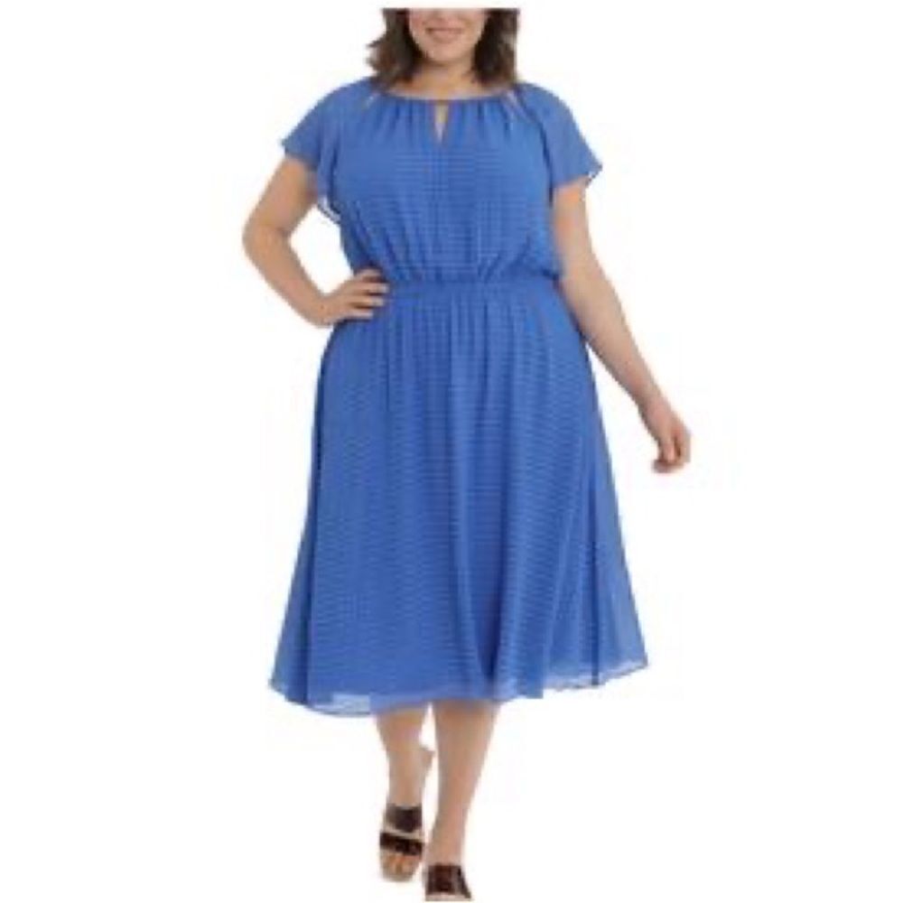 Nordstrom London Times Woman Blue Short Sleeve Dress Textured Cutout Detail